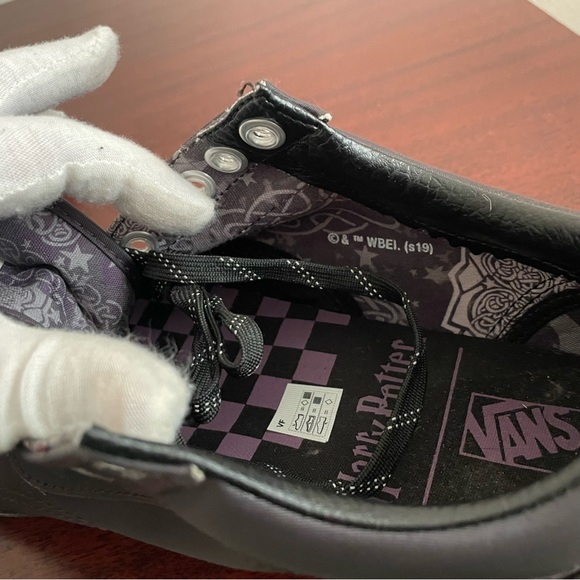 NWT Sold Out Harry Potter Deathly Hallows Old Skool Vans - Picture 10 of 12